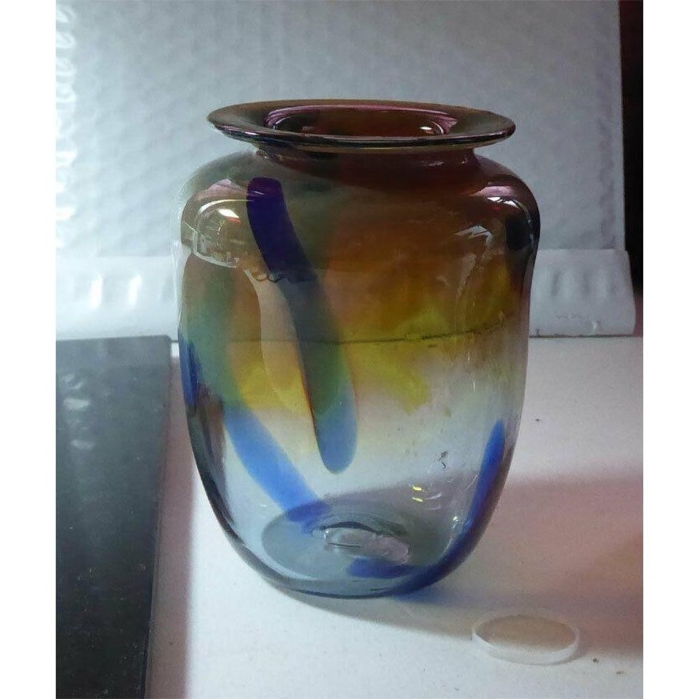 SIGNED A ALLISON Beautiful Art Glass Vase Almost 5" Tall